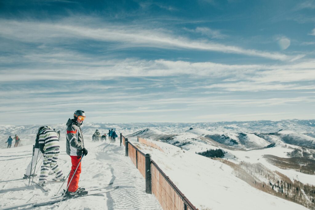 Park City Utah mountain ski lifestyle — photo by Ethan Walsweer on Unsplash
